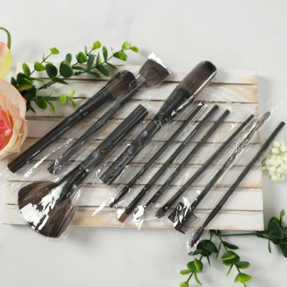 10-Piece Makeup Brush Set - Crown Pro - NEW